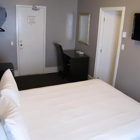 Barclay Hotel-3
